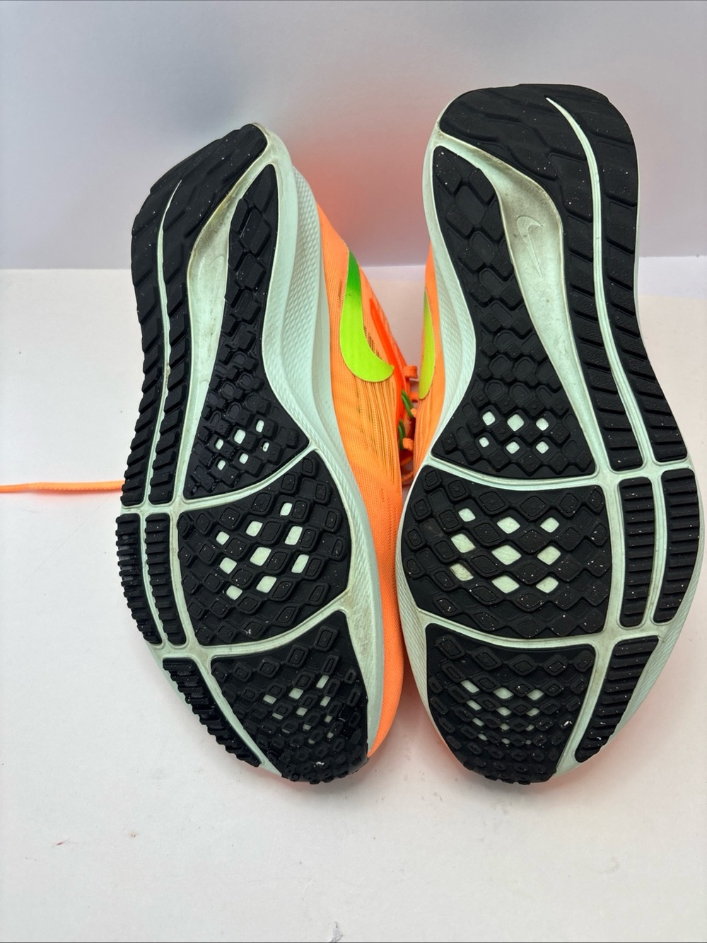 Nike Air Zoom Pegasus 39 Peach Cream Ghost Green - Womens Sz 9 - Running Shoes - Picture 7 of 7